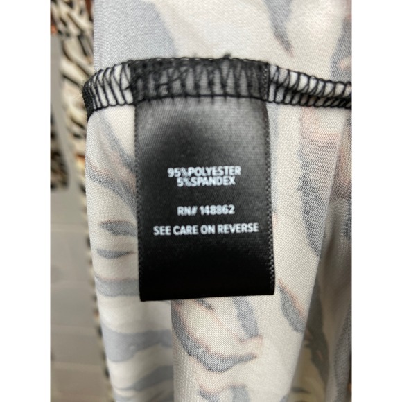 Torrid Maxi Dress Studio Knit Watercolor Zebra Print‎ Long Sleeve Size (0) 12/L - Picture 8 of 9